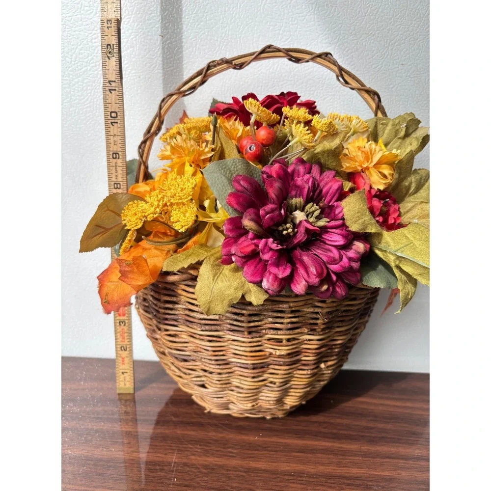 Autumn Silk Flower Arrangement in Woven Wicker Basket Fall Wall‎ Hanging